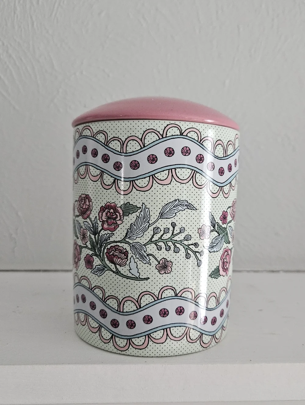 L'or de Seraphine La Roseraie Ceramic Candle Jar With Lid- No Candle